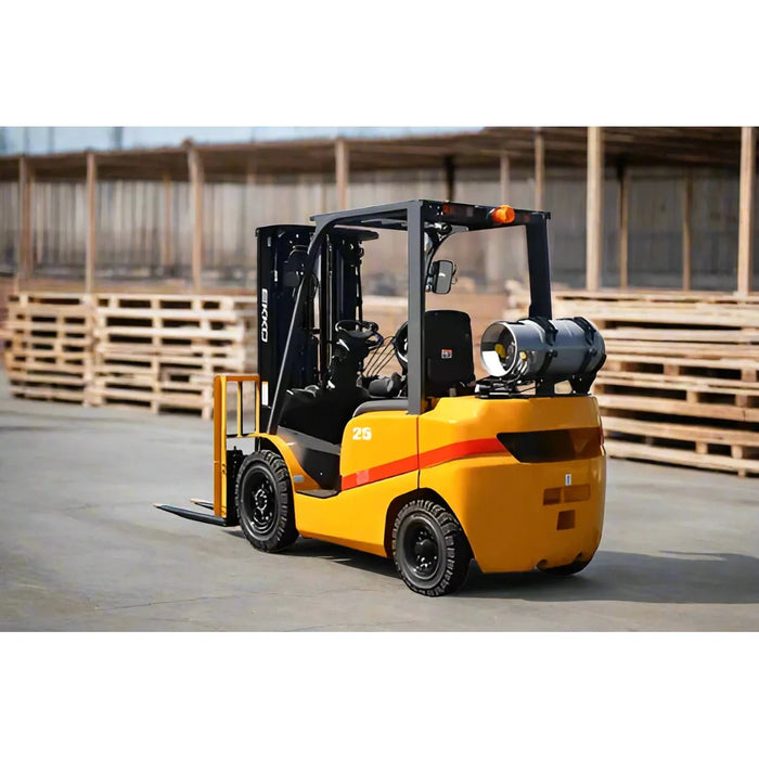 EKKO EK25TLP Forklift with solid pneumatic tires 5000 lbs., cap.